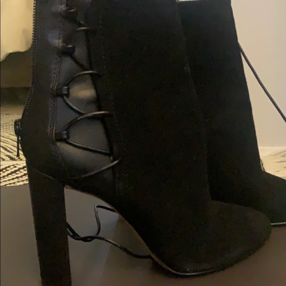 Booties - Picture 5 of 5